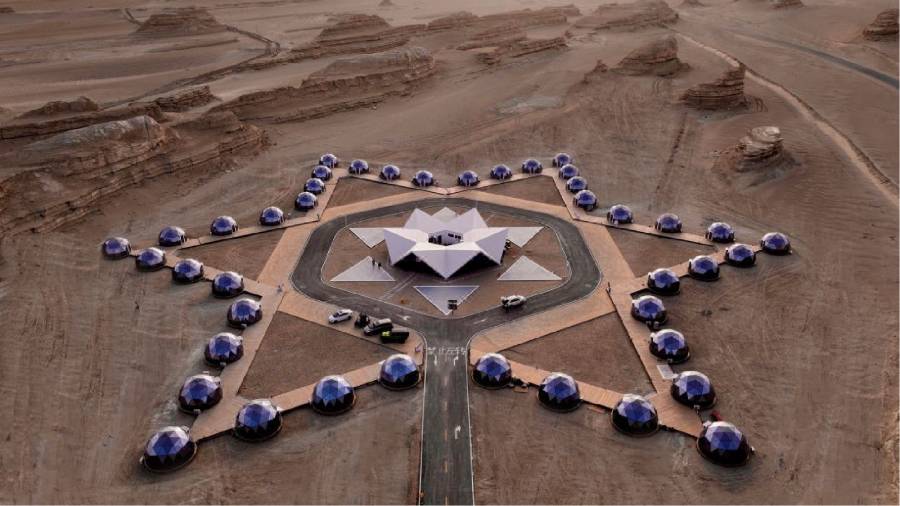 火星移民预演场——模拟外星环境的极端生存训练石峰区户外野奢帐篷实验项目